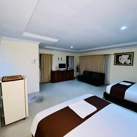 Dedy Beach Inn Kuta Lombok Eksteriør bilde