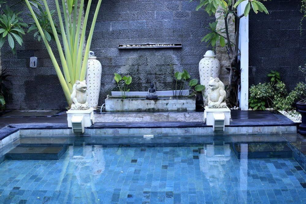 Dedy Beach Inn Kuta Lombok Eksteriør bilde