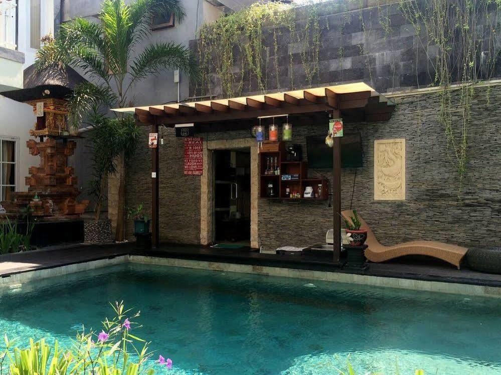 Dedy Beach Inn Kuta Lombok Eksteriør bilde