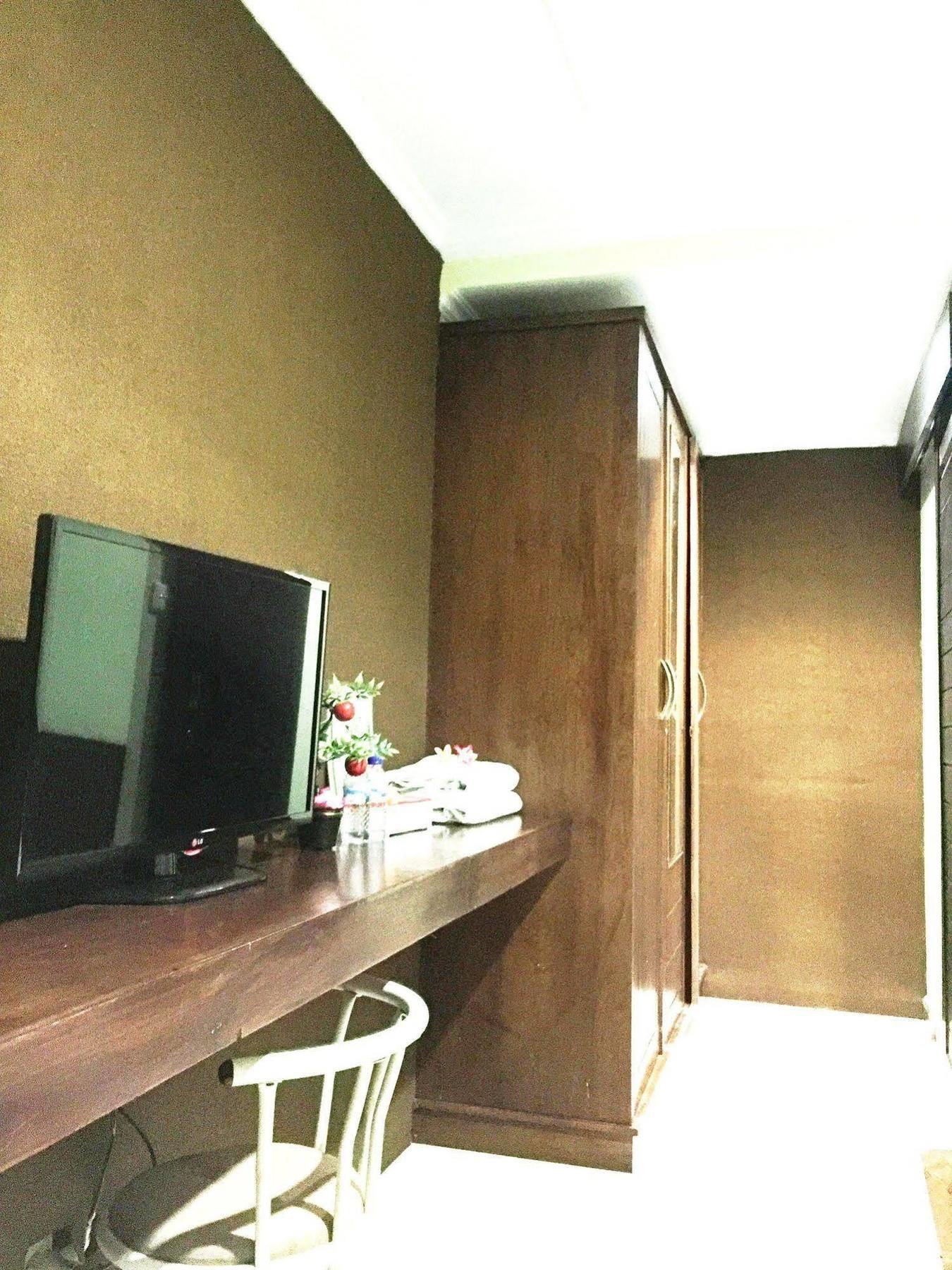 Dedy Beach Inn Kuta Lombok Eksteriør bilde