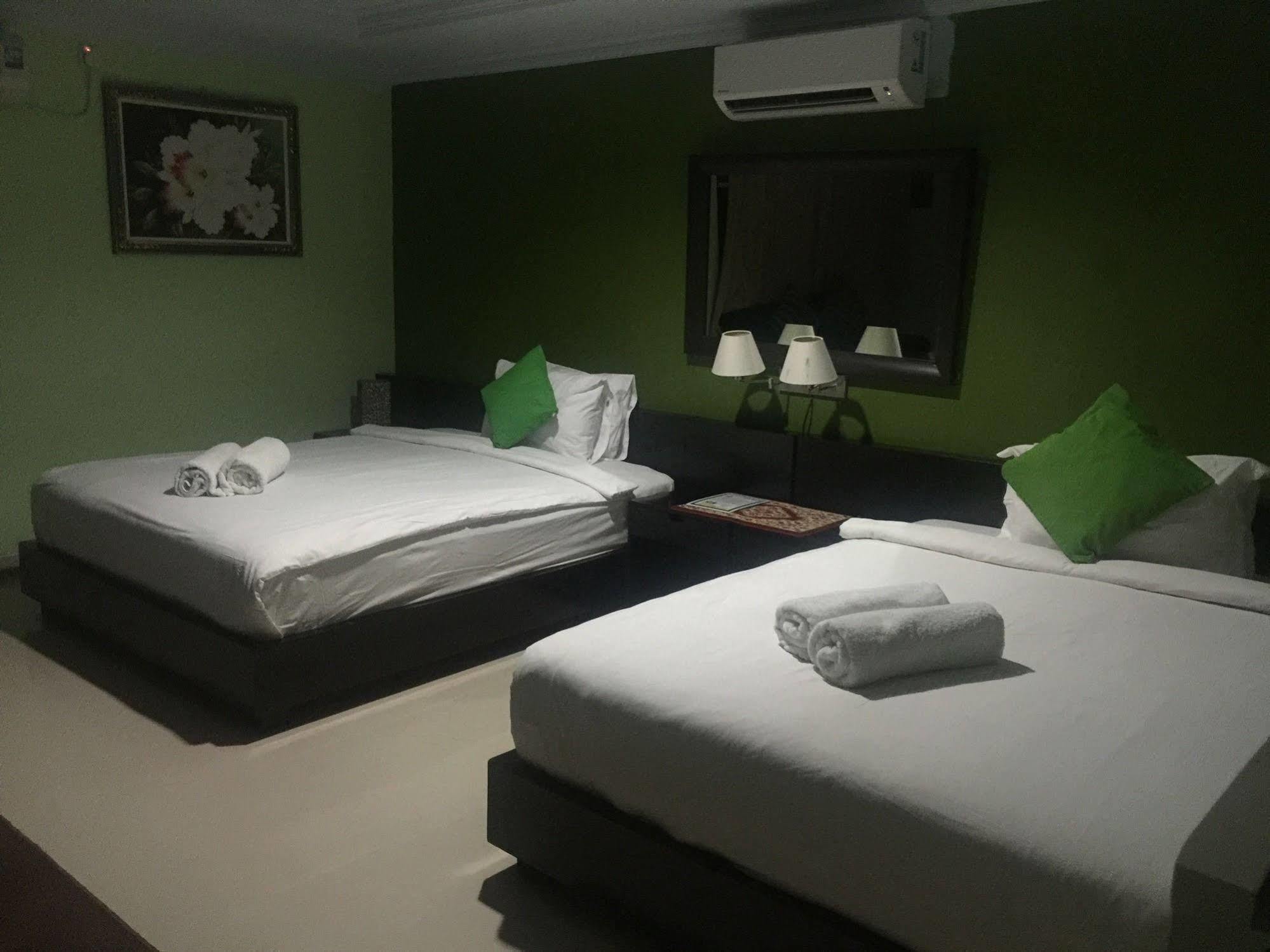 Dedy Beach Inn Kuta Lombok Eksteriør bilde