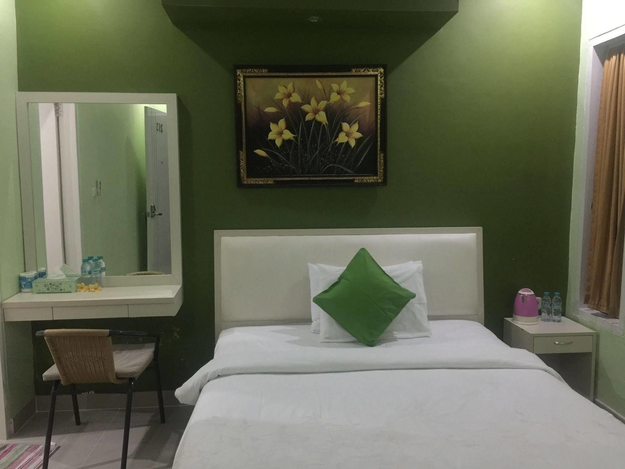 Dedy Beach Inn Kuta Lombok Eksteriør bilde